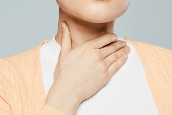 ‘쉰 목소리’ 지속되면 노화 아닌 성대 질환 의심을 신영경 기자